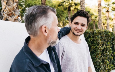 Вы заметили симптомы наркозависимости у члена семьи - Квинмед